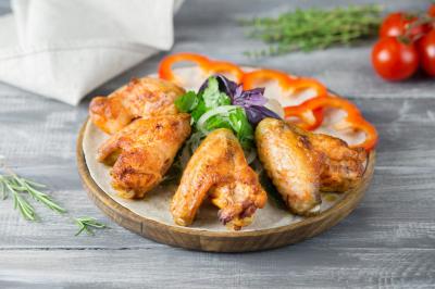 Шашлык куриные крылышки (300г)
