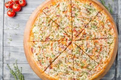 Пицца Мясное ассорти 55см